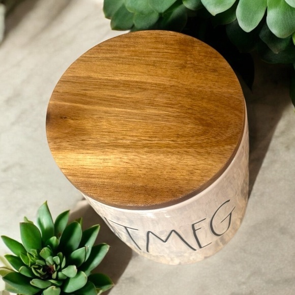 Rae Dunn Nutmeg Cellar Canister Wood Lid 2018 - Picture 10 of 17